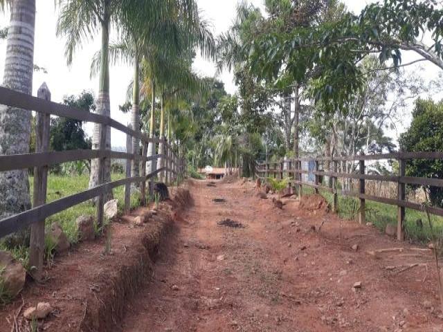 Venda em Morro Azul - Paraibuna